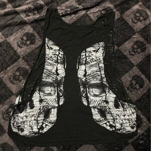 Black and White Skull Design cut off Tank Top